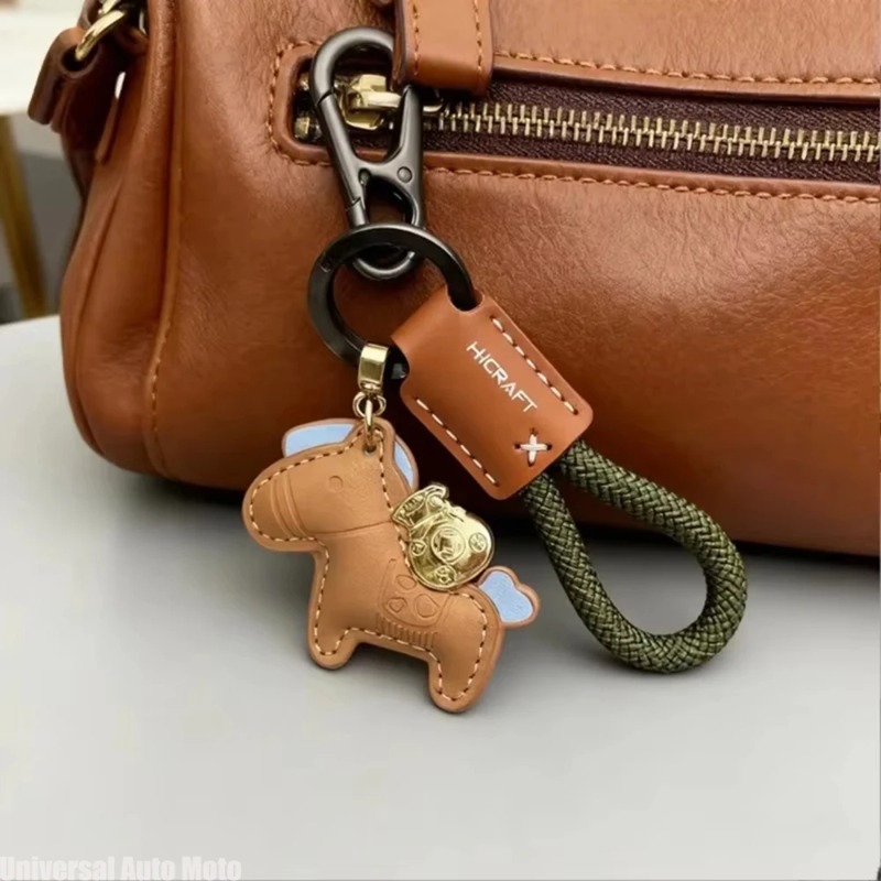 Minimalist Leather Key Holder  - Men'S Minimalist Accessories 评论和价格