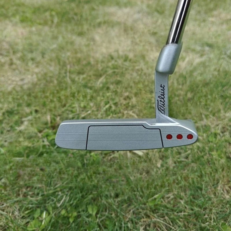 Silver Three Points Golf Putte - Men Accessories In Silver 评论和价格