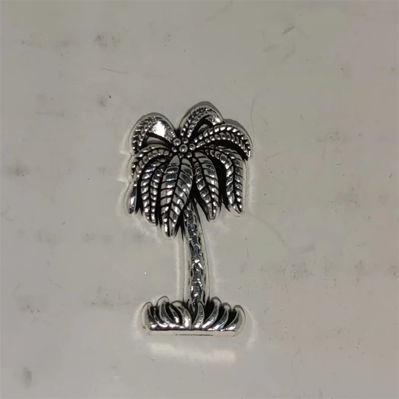 Creative Silver Coconut Tree D - Men Accessories In Silver 评论和价格